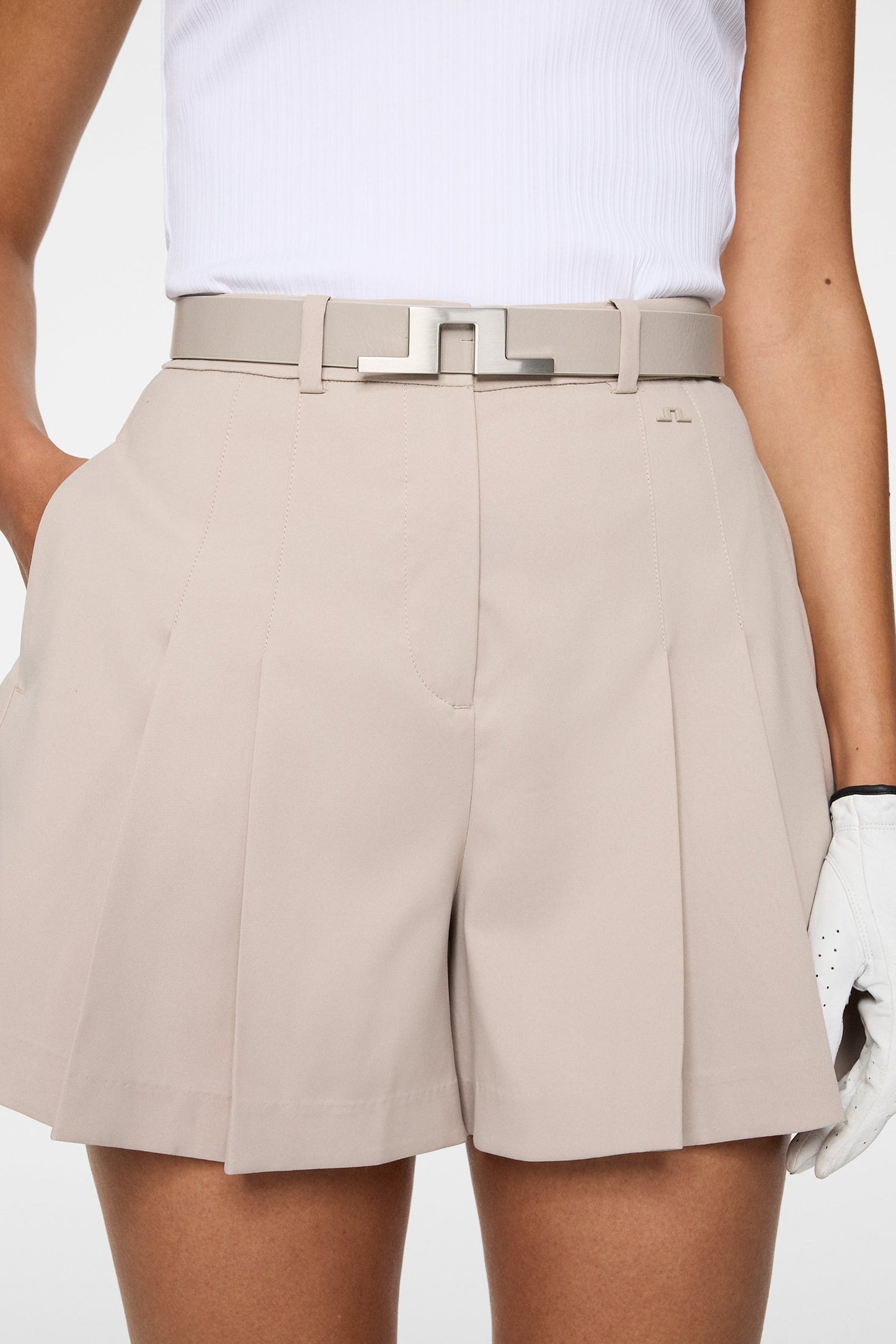 Arella Plissierte Shorts / Austernbraun